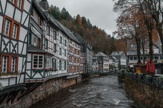 sightseeing aachen monschau