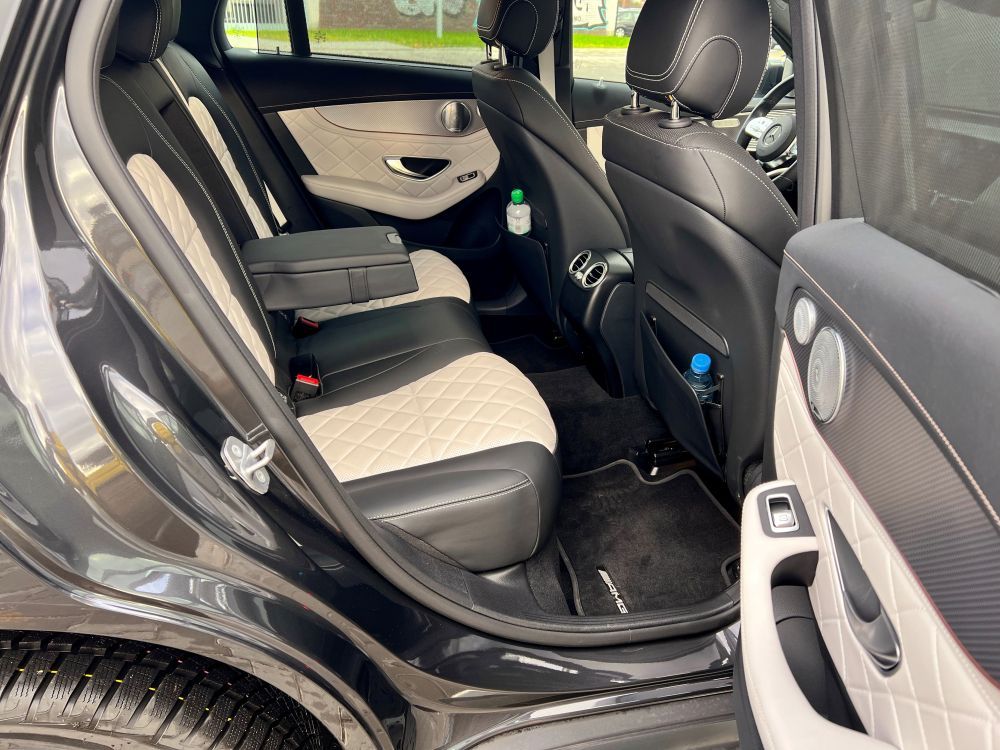 EQC SUV (electric) innen.